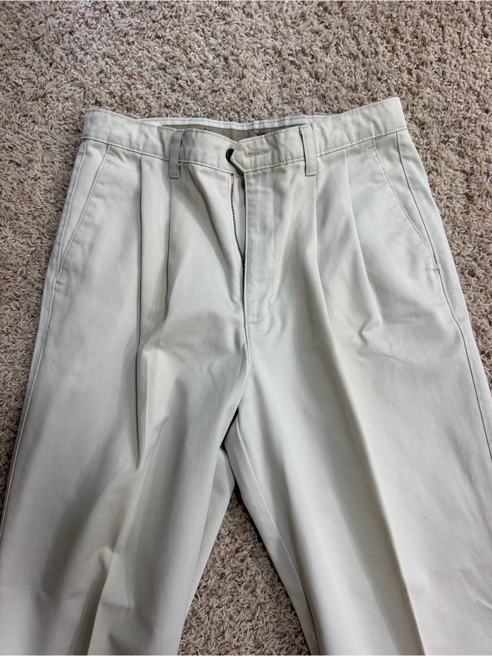 Men's Vintage, pleated, Docker Pants, light beige, size 32x34